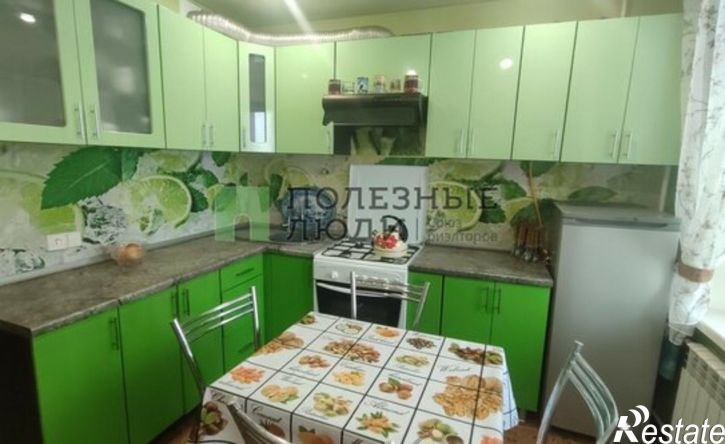 3-комн квартира ул Комарова, 11,  д. 11