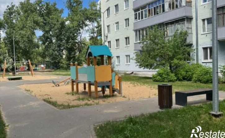 2-комн квартира Республика Татарстан (Татарстан), Зеленодольск, Паратская улица, 6