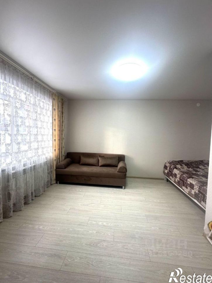 1-комн квартира пр-кт Строителей, 18,  д. 18