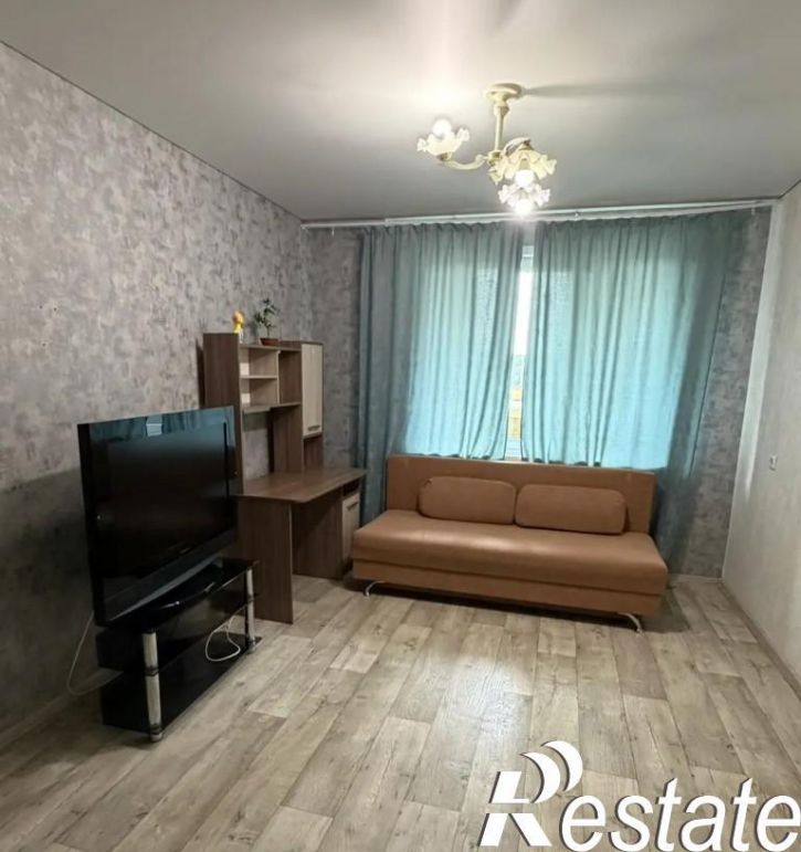 1-комн квартира проспект Строителей, 20а