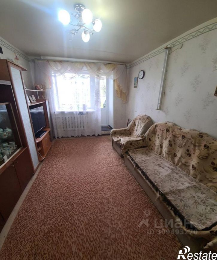 4-комн квартира улица Бутлерова, 127,  д. 127