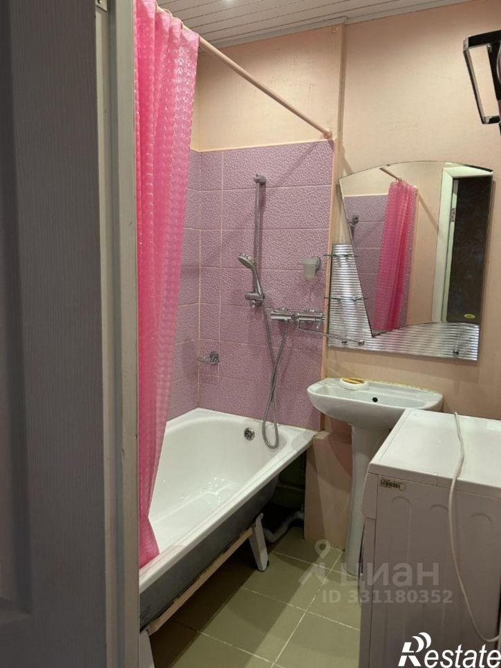 2-комн квартира проспект Строителей, 68,  д. 68