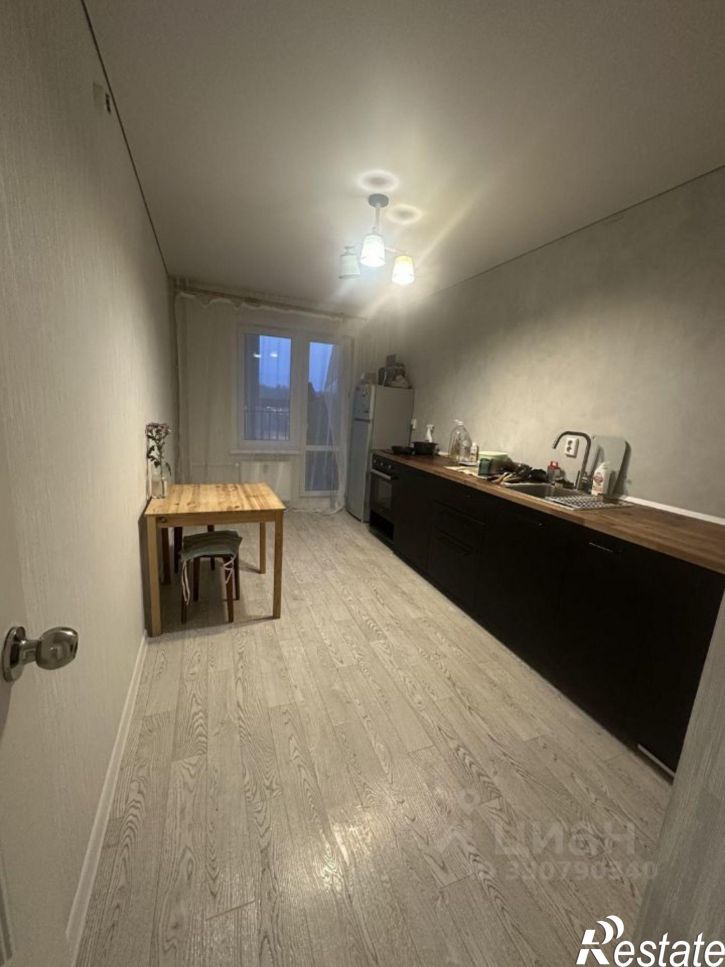 1-комн квартира пр-кт Строителей, 4,  д. 4