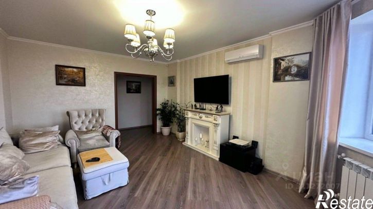 4-комн квартира Казань, улица Столярова