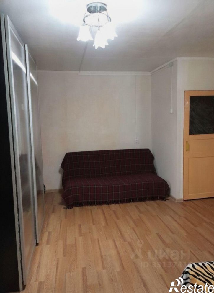 1-комн квартира ул Космонавтов, 1,  д. 1