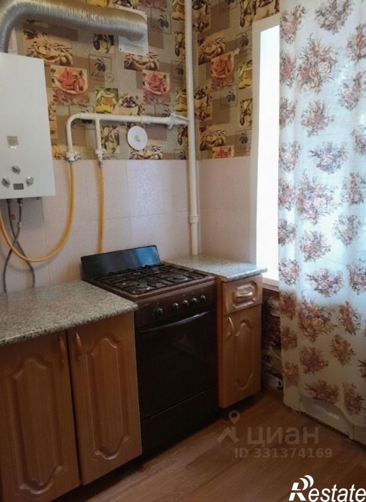 1-комн квартира ул Космонавтов, 1,  д. 1