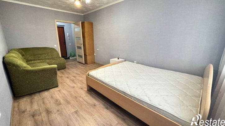 1-комн квартира проспект Строителей, 32,  д. 32