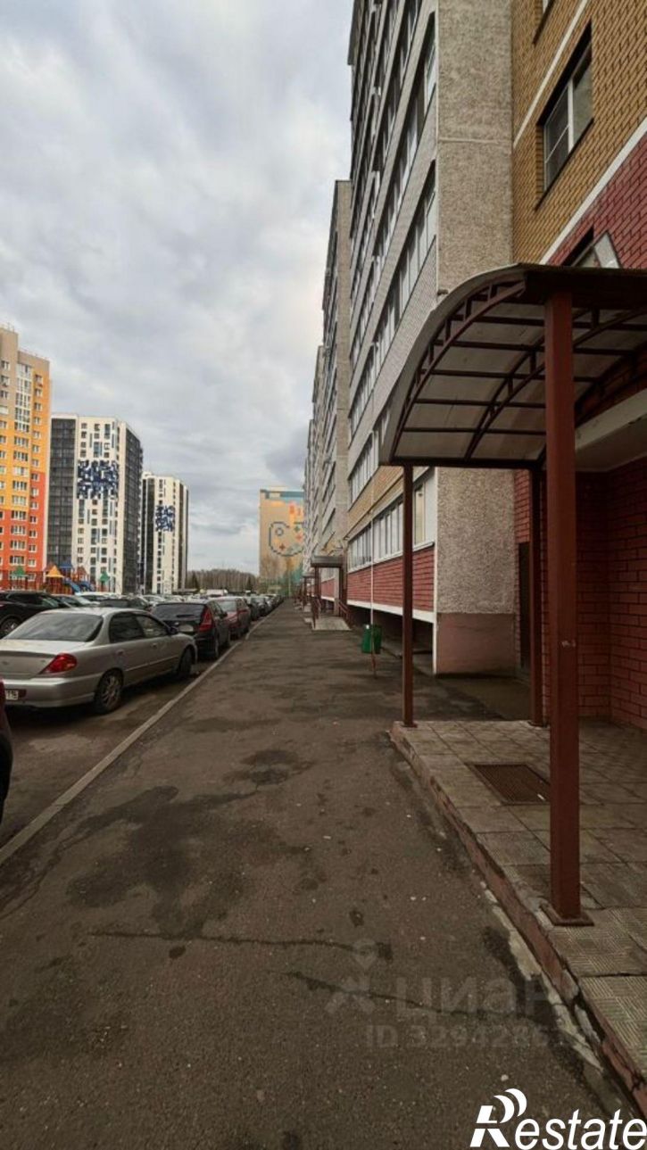 1-комн квартира проспект Строителей, 32,  д. 32