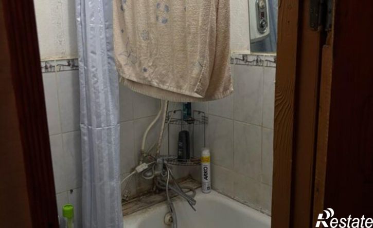 2-комн квартира ул Гиматдинова, 81,  д. 81