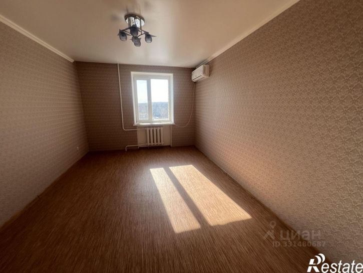 4-комн квартира проспект Победы, 1-23,  д. 1-23