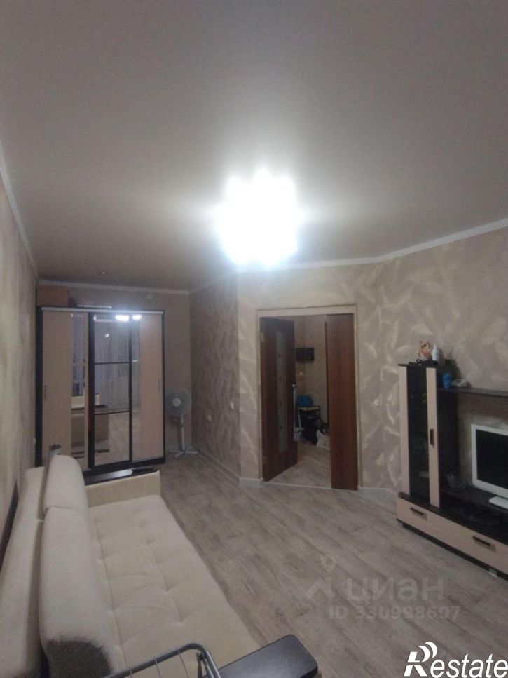 1-комн квартира проспект Строителей, 63,  д. 63