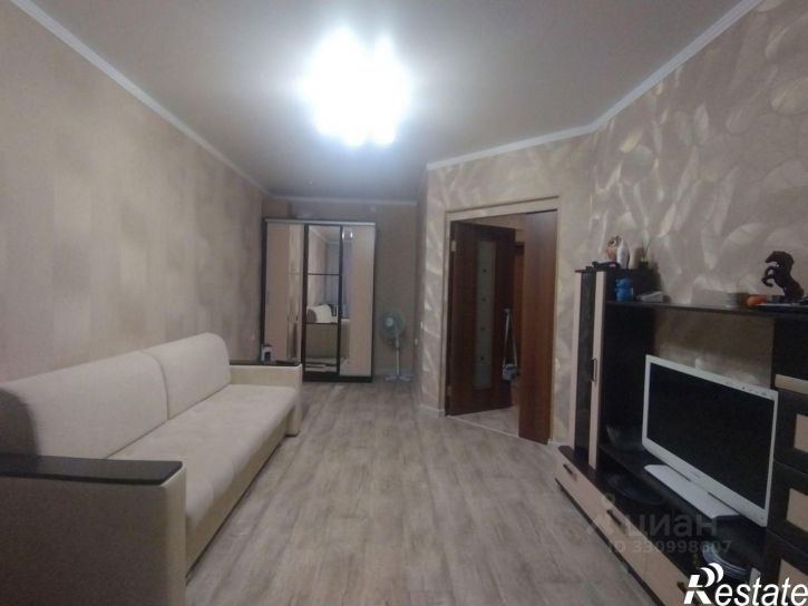 1-комн квартира проспект Строителей, 63,  д. 63
