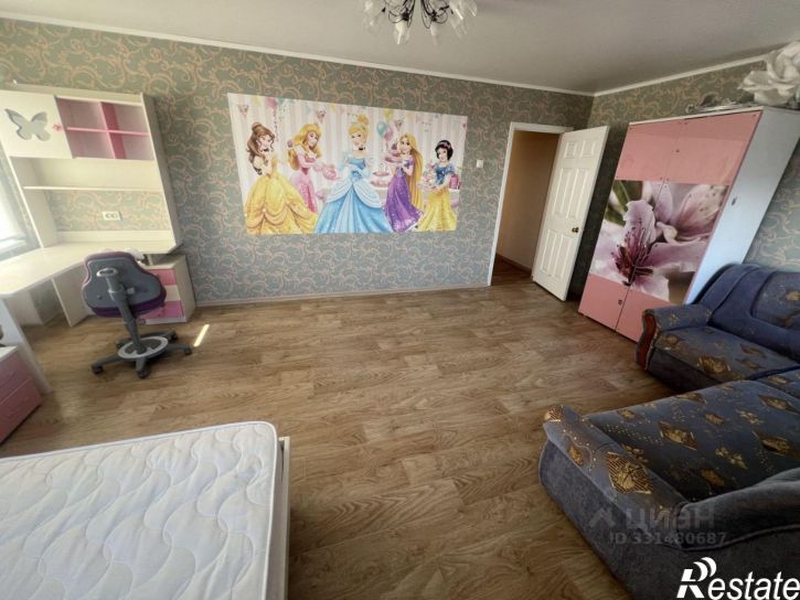 4-комн квартира проспект Победы, 1-23,  д. 1-23