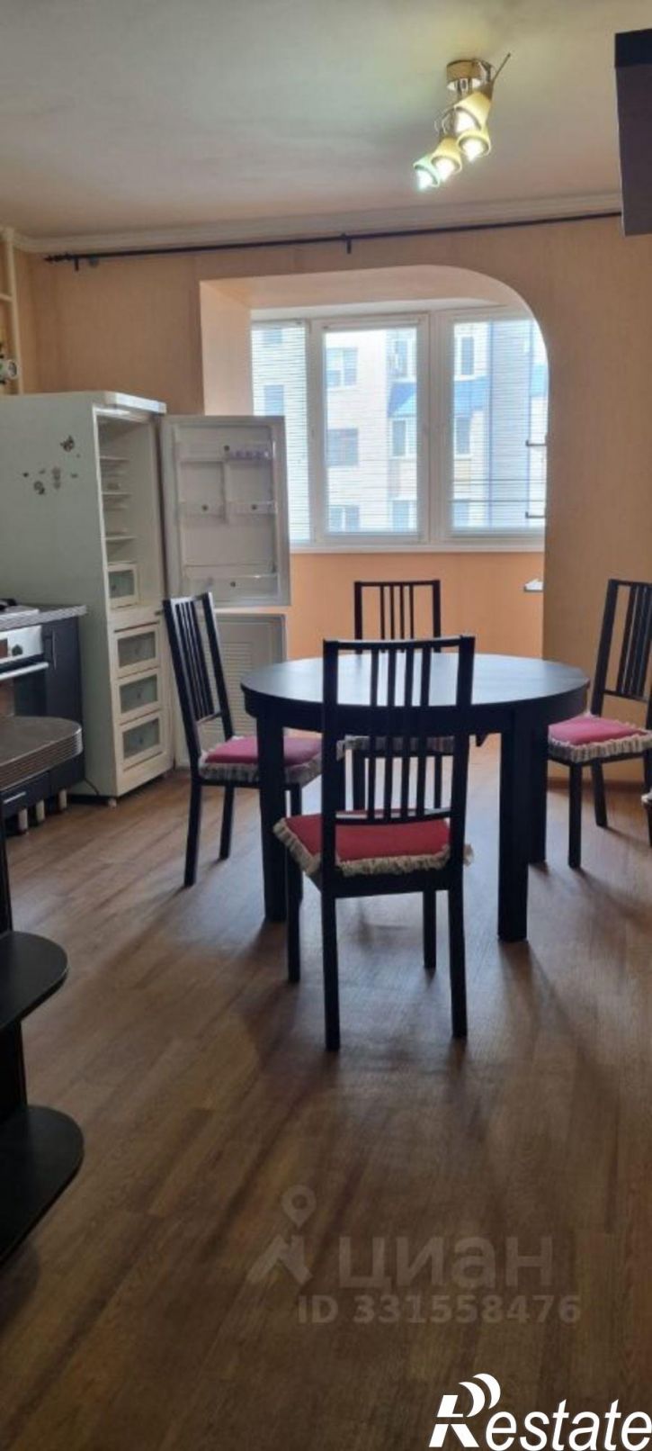 1-комн квартира улица Комарова, 14Б к2,  д. 14Б к2