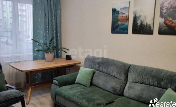 3-комн квартира проспект Строителей, 76,  д. 76