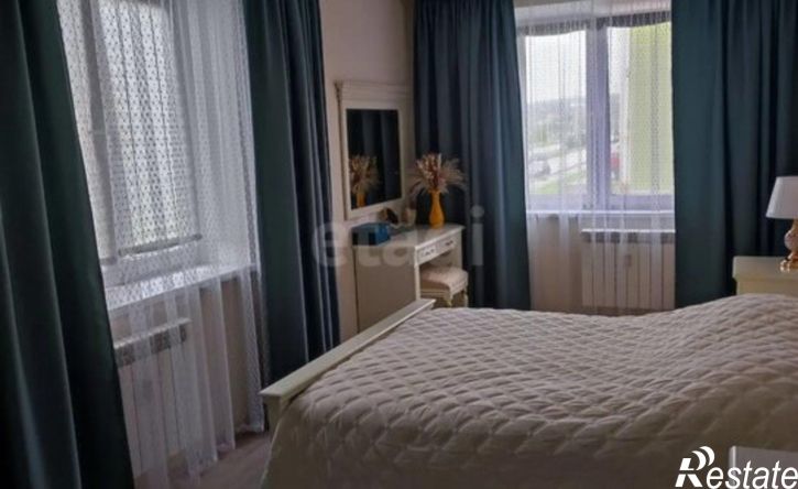 3-комн квартира проспект Строителей, 76,  д. 76