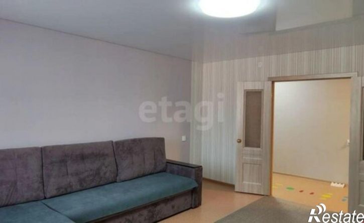 3-комн квартира улица Рината Галеева, 8,  д. 8