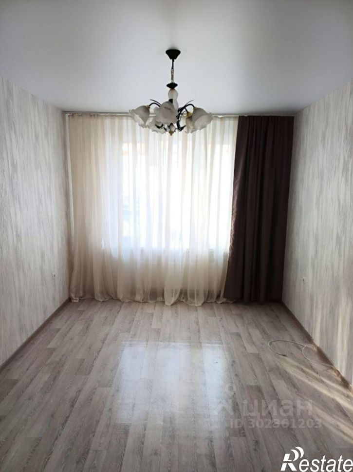 1-комн квартира улица Комарова, 45А,  д. 45А