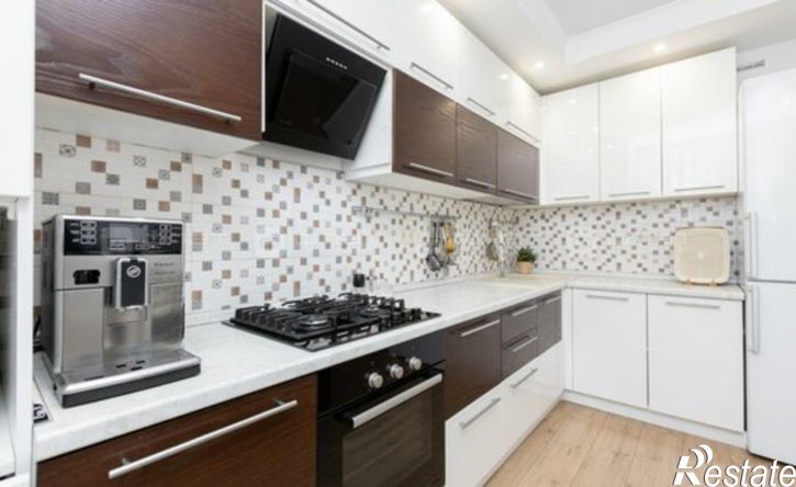 2-комн квартира Республика Татарстан (Татарстан), Казань, улица Фикрята Табеева, 5