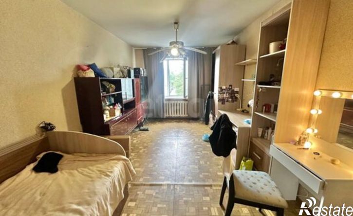3-комн квартира Республика Татарстан (Татарстан), Казань, улица Адоратского, 19