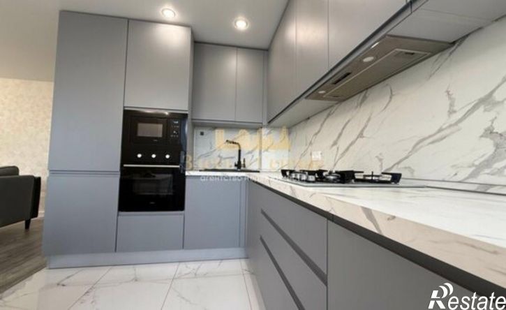 3-комн квартира Республика Татарстан (Татарстан), Казань, улица Хусаина Мавлютова, 8/20