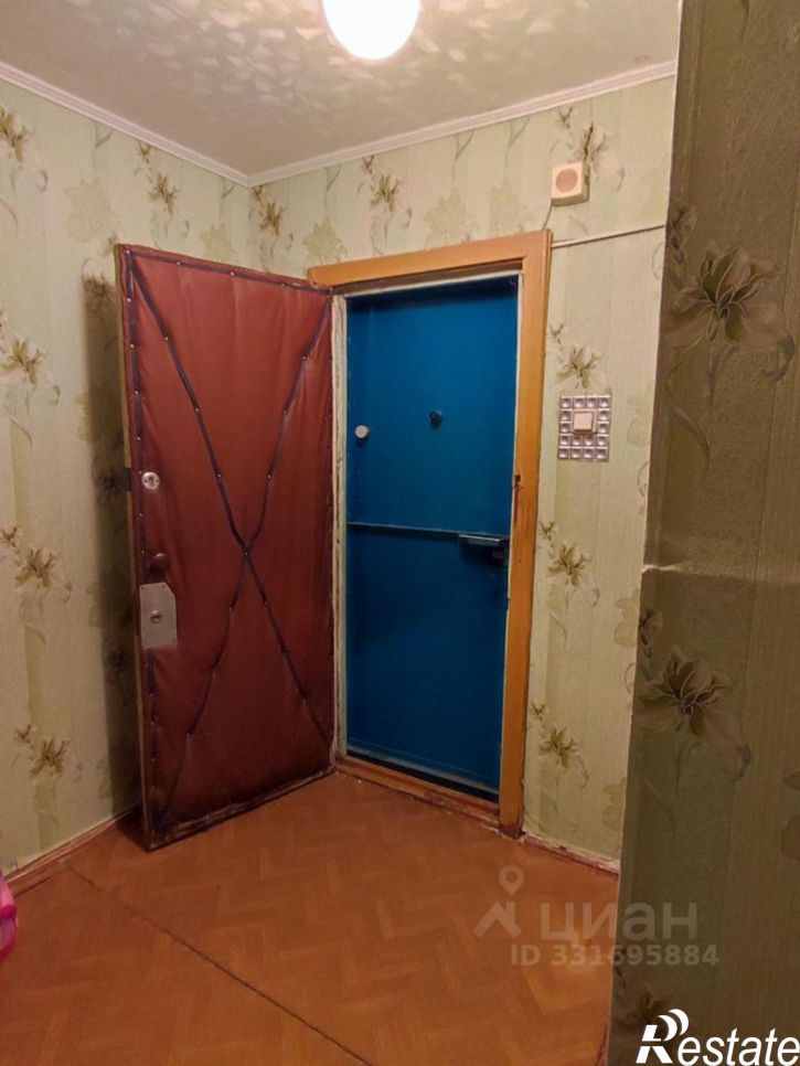 2-комн квартира ул 8 Марта, 23,  д. 23