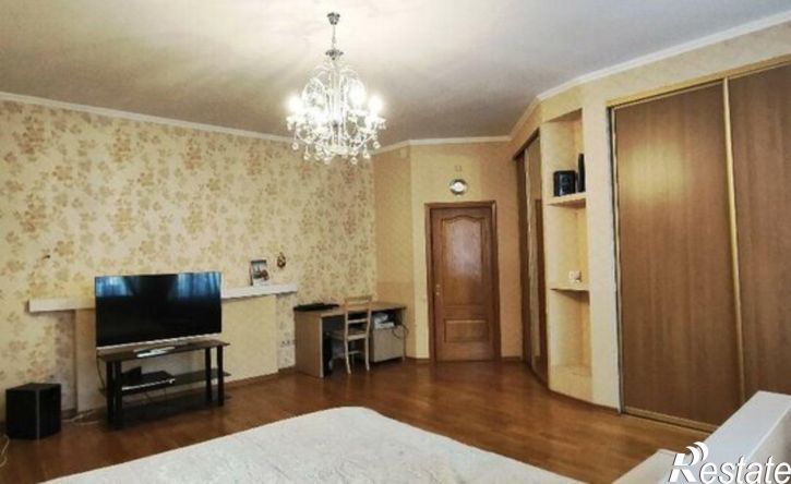 2-комн квартира Республика Татарстан (Татарстан), Казань, улица Заслонова, 5