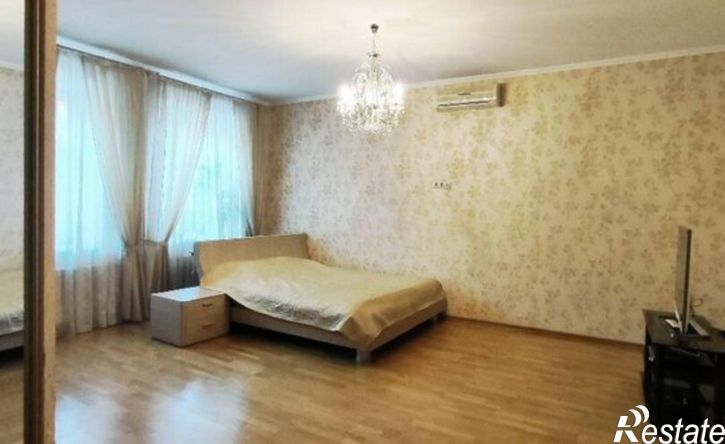 2-комн квартира Республика Татарстан (Татарстан), Казань, улица Заслонова, 5