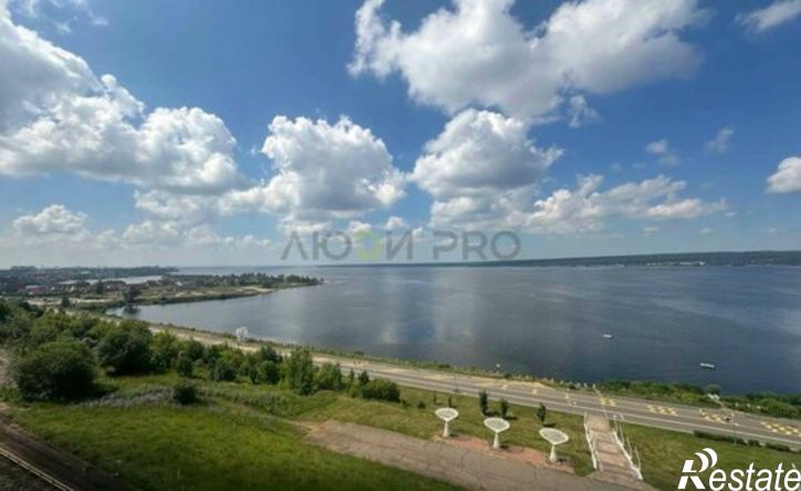 2-комн квартира Республика Татарстан (Татарстан), Набережные Челны, улица Раскольникова, 54к1