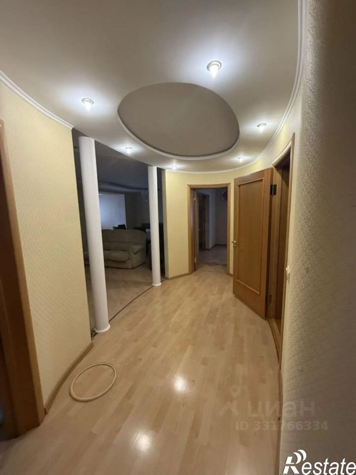 6-комн квартира Казань, улица Заря, 6