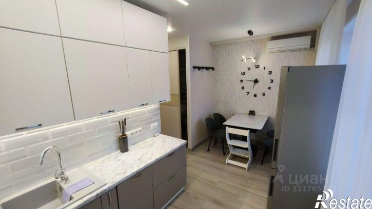 3-комн квартира Казань, улица Лядова, 4
