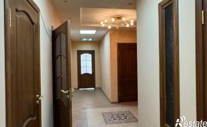 6-комн квартира Республика Татарстан (Татарстан), Зеленодольск, улица Чкалова, 4А