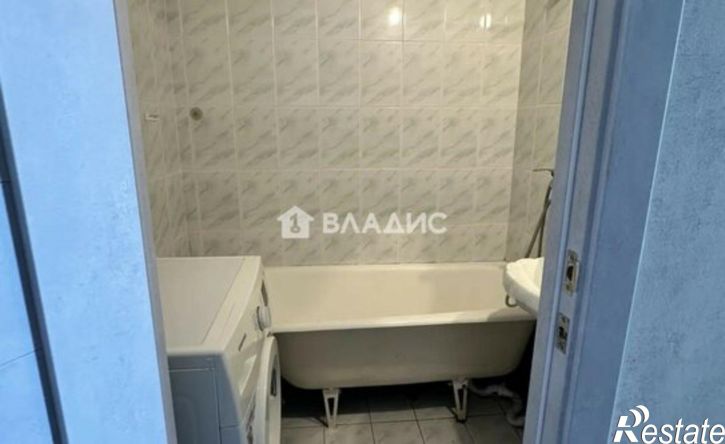 2-комн квартира Республика Татарстан (Татарстан), Нижнекамск, улица Баки Урманче, 29