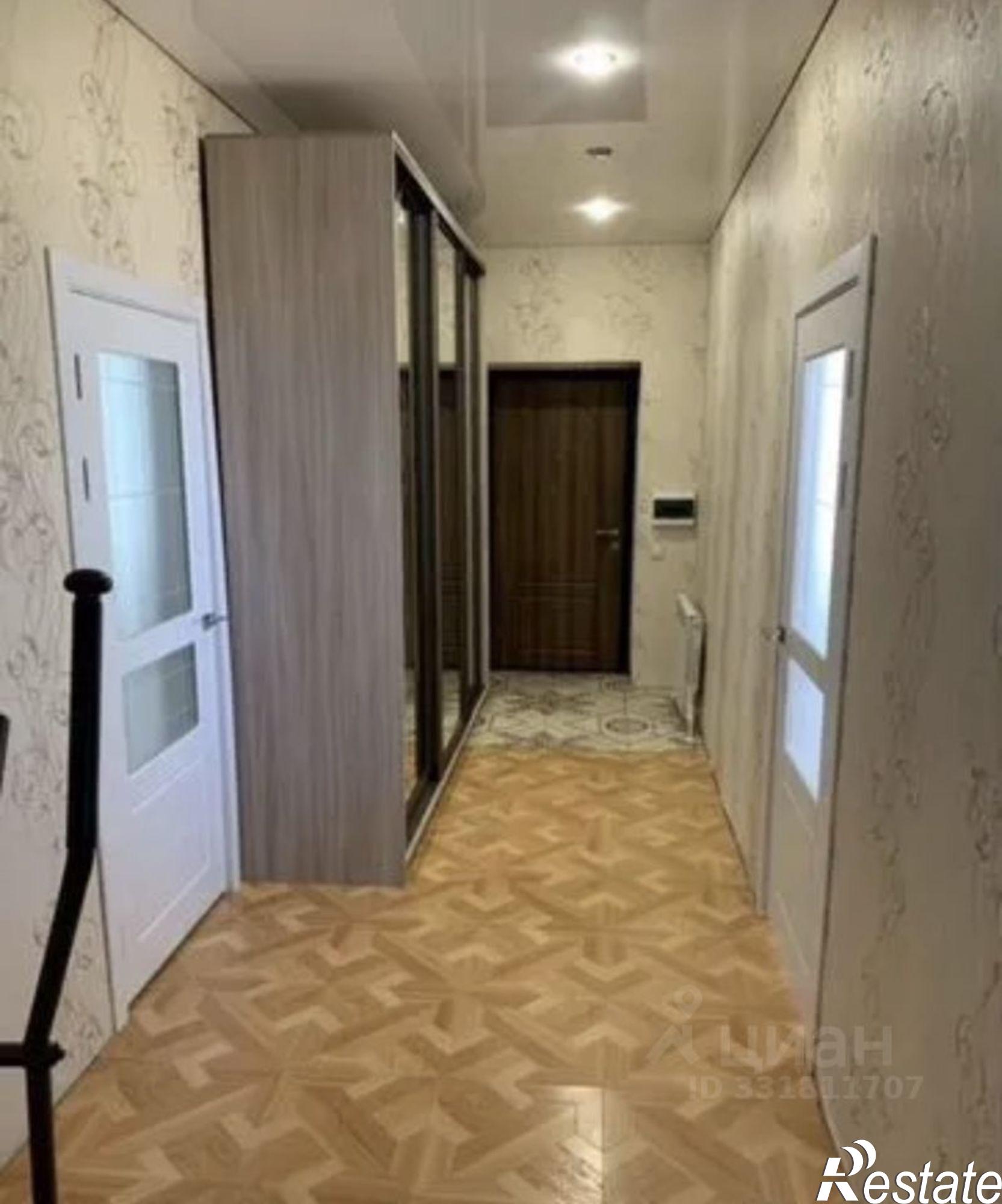 Купить дачу, дом, коттедж за 10 900 000 рублей на Арск, Новая улица