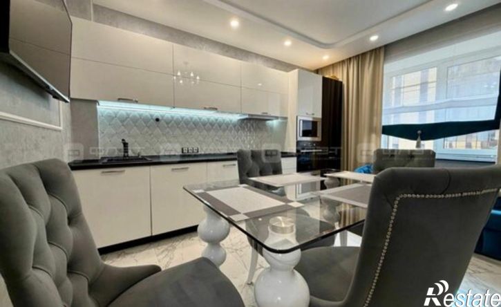 1-комн квартира Республика Татарстан (Татарстан), Казань, улица Рауиса Гареева, 100