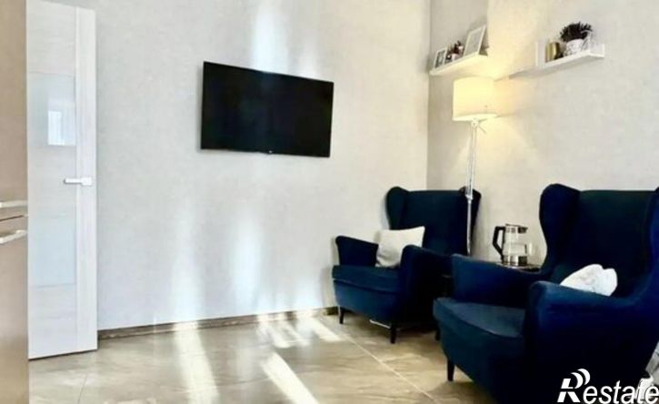 2-комн квартира Республика Татарстан (Татарстан), Набережные Челны, Портовая улица, 5