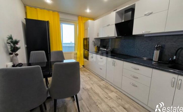 3-комн квартира Республика Татарстан (Татарстан), Набережные Челны, 50-й комплекс, 6