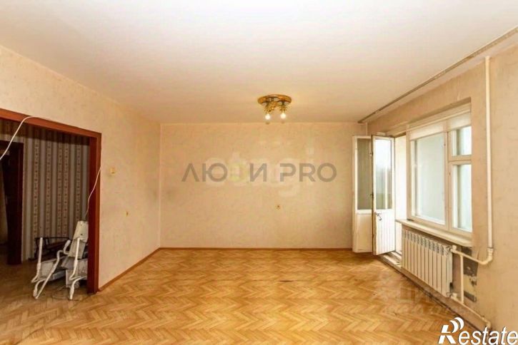 4-комн квартира Комсомольская наб,дом 30