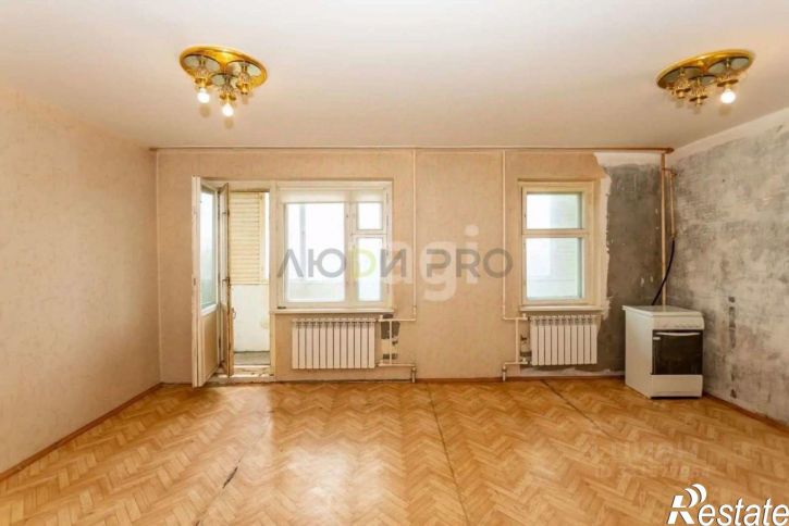 4-комн квартира Комсомольская наб,дом 30