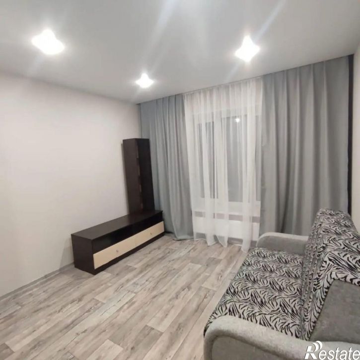 1-комн квартира ул Комарова, 40,  д. 40
