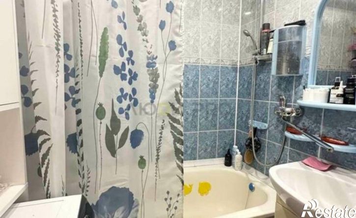 2-комн квартира Республика Татарстан (Татарстан), Набережные Челны, посёлок ЗЯБ, улица Комарова, 36