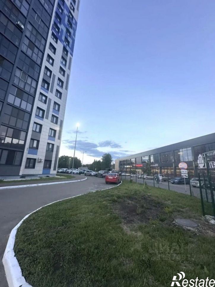 1-комн квартира пр-кт Строителей, 4,  д. 4