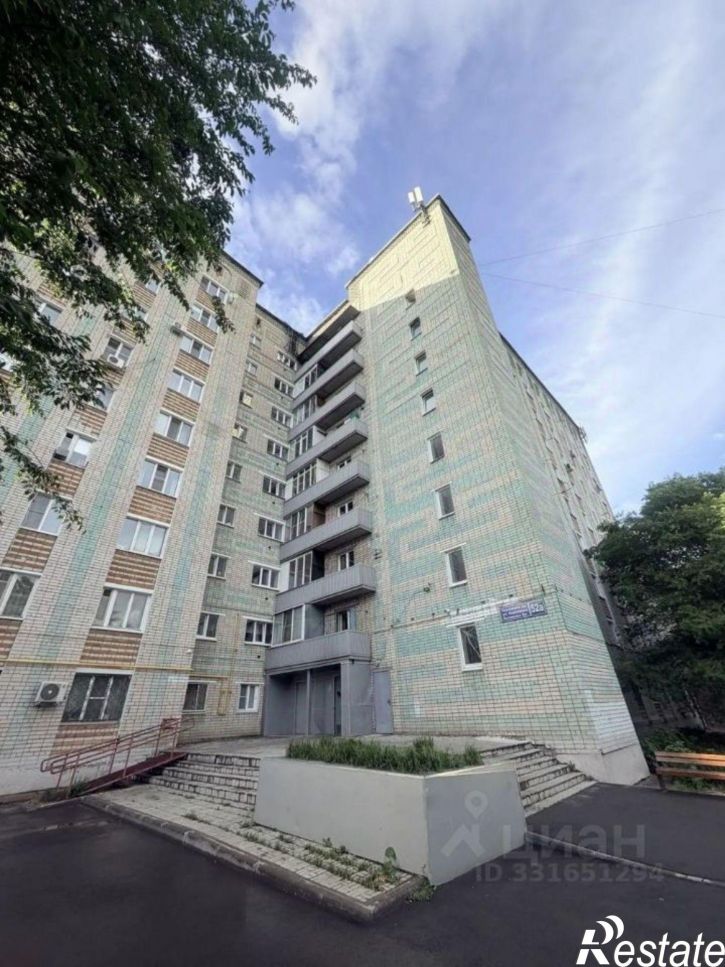 Комната улица Короленко, дом 52а