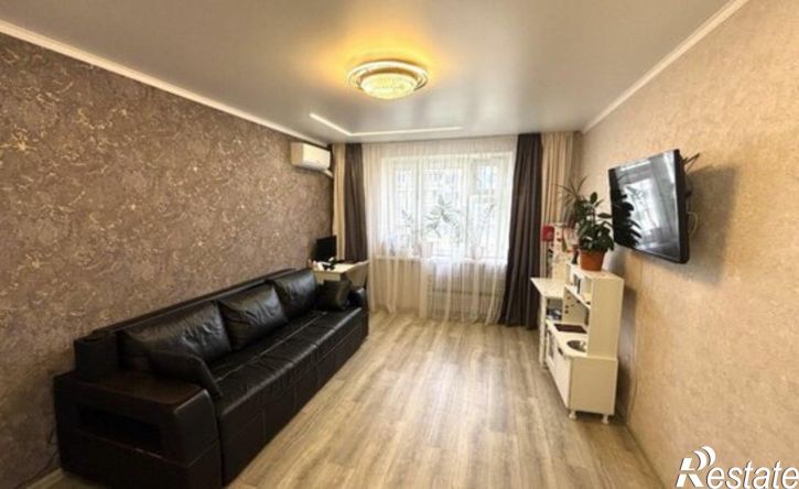 3-комн квартира Республика Татарстан (Татарстан), Казань, улица Хайдара Бигичева, 9
