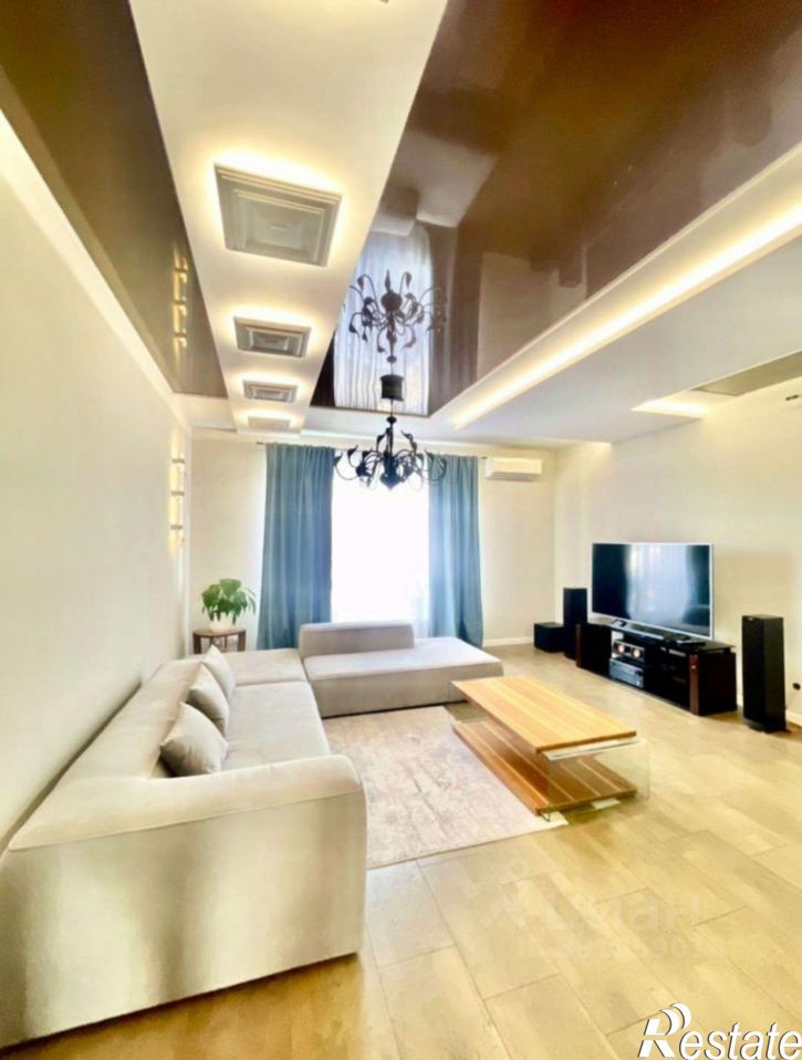 4-комн квартира улица Портовая,дом 9