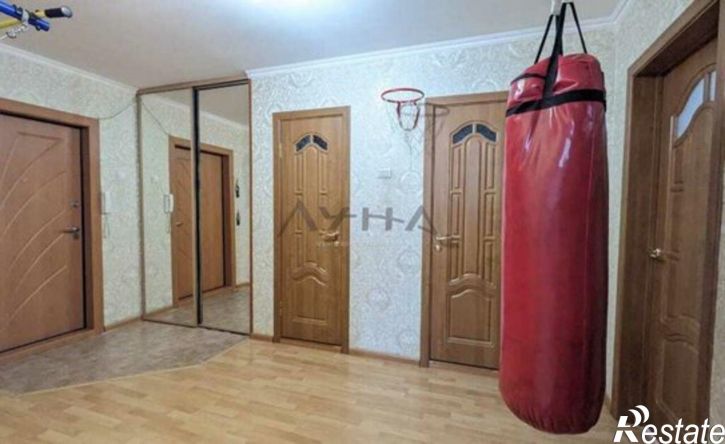 3-комн квартира Республика Татарстан (Татарстан), Набережные Челны, проспект Чулман, 64