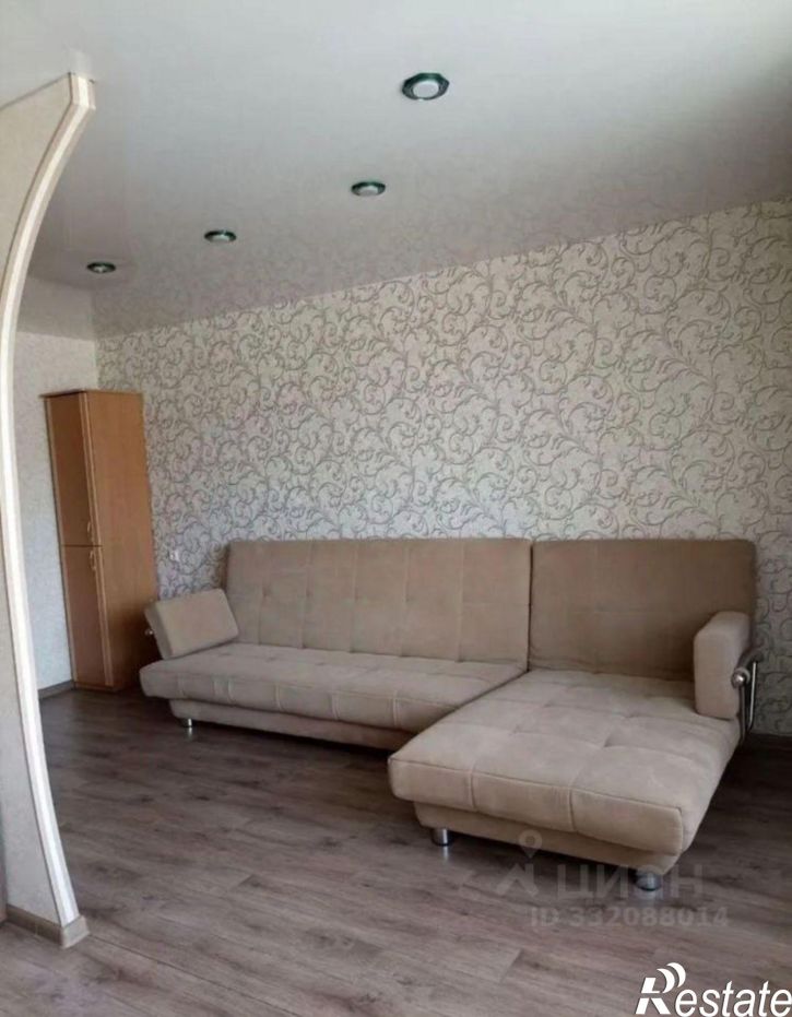 2-комн квартира ул Толстого, 8,  д. 8