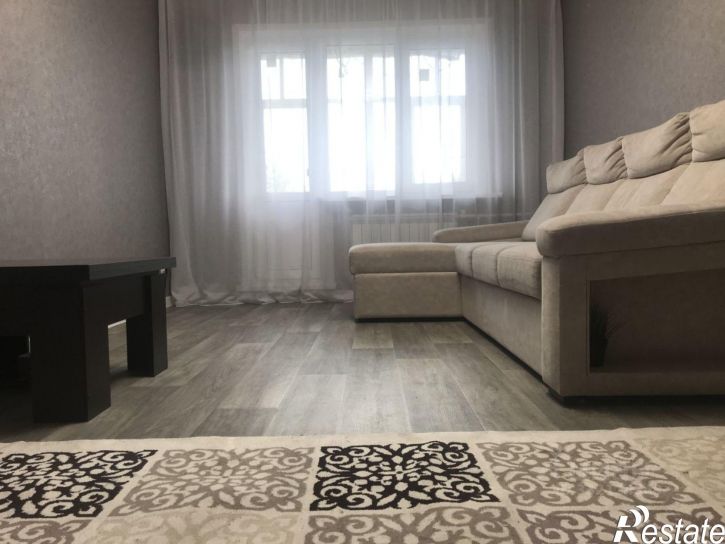 3-комн квартира Казань, улица Короленко