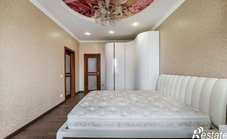 3-комн квартира Республика Татарстан (Татарстан), Казань, Чистопольская улица, 34