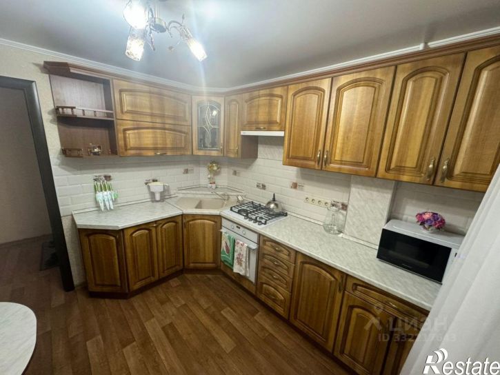 3-комн квартира пр-кт Строителей, 35,  д. 35